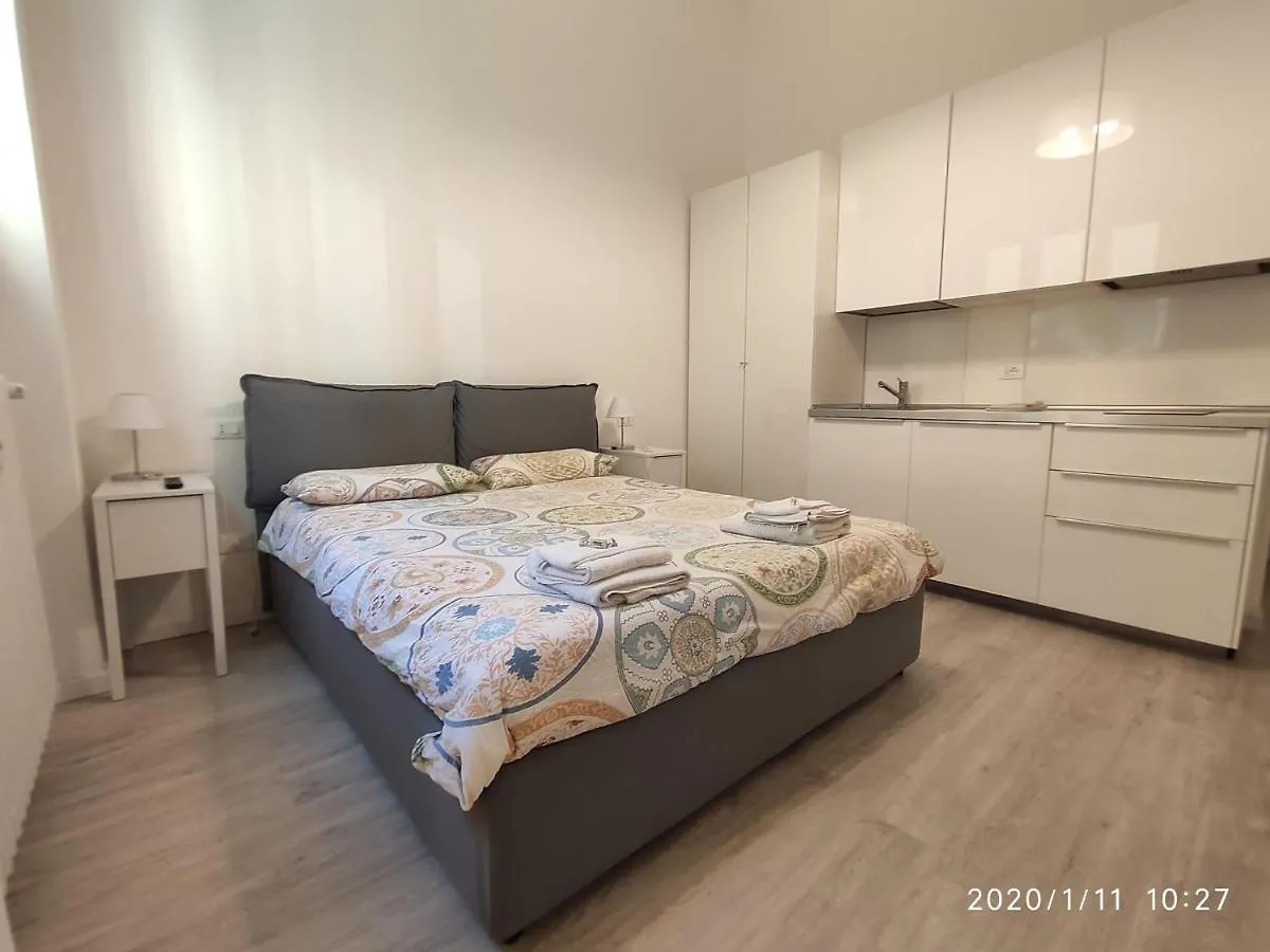 Assago Forum 12 Bed & Breakfast 0*,  Italy